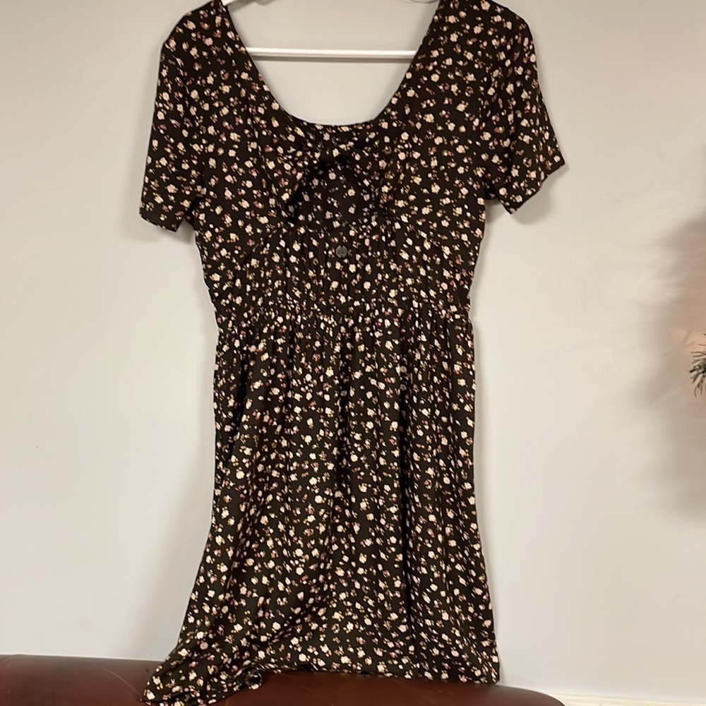 Billabong Brown Tiny Floral Print Dress, M,  Cutout back, elastic waist, Rayon - Picture 5 of 9